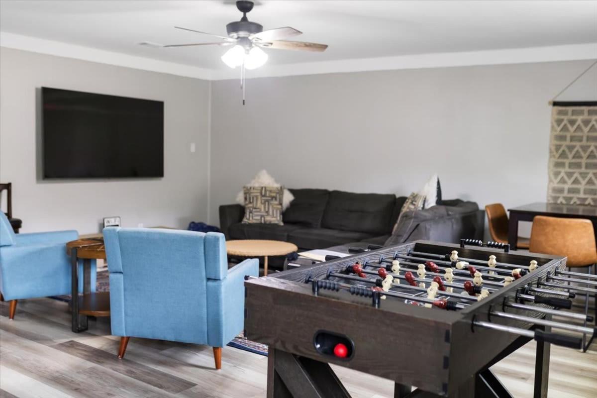 Ranch Home Gem 5Br Home Sleeps 12 With Game Room Gulfport Esterno foto