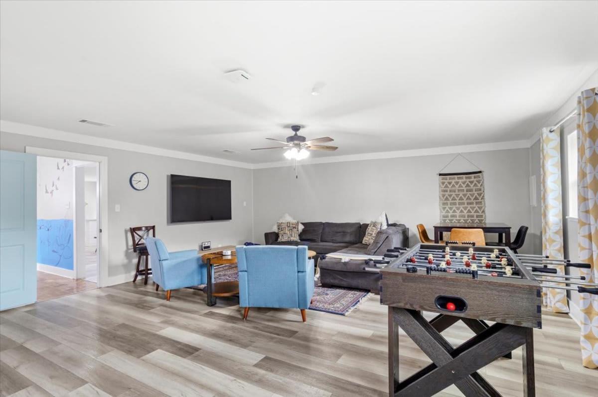 Ranch Home Gem 5Br Home Sleeps 12 With Game Room Gulfport Esterno foto