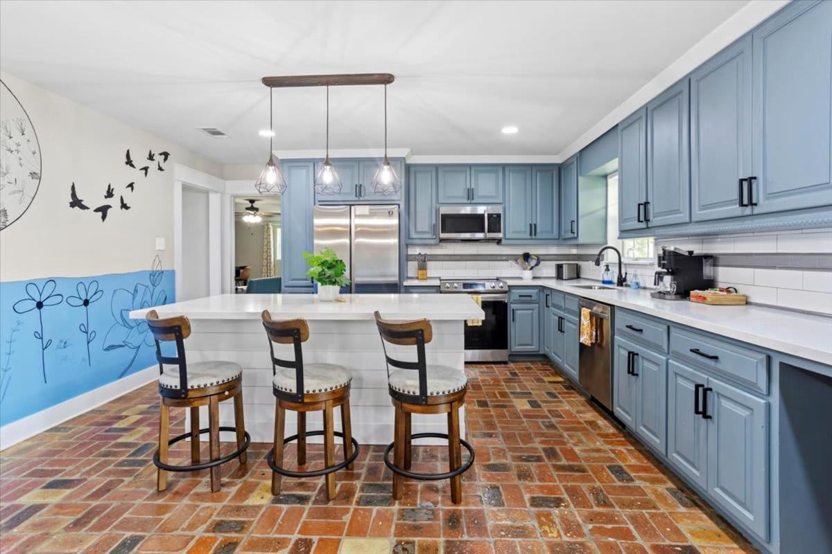 Ranch Home Gem 5Br Home Sleeps 12 With Game Room Gulfport Esterno foto